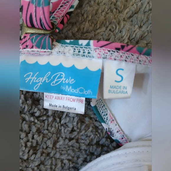 💚5/$25 Modcloth High Drive Pink Green Retro Print Bikini Bra Top Padded - Picture 6 of 7